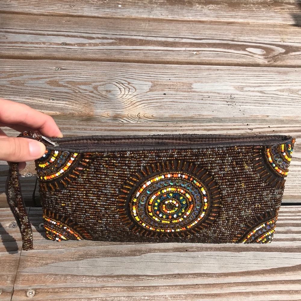 Beaded clutch/wristlet/small purse - Picture 5 of 7
